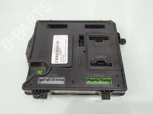 Used Electronic module Electronic module RENAULT MEGANE III Hatchback (BZ0/1_, B3_) 1.5 dCi (BZ1G, BZ1W, BZ0R) (95 hp) 31828429 31828429