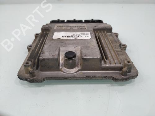 Engine control unit (ECU) OPEL VIVARO A Van (X83)  | BP31917181M57 