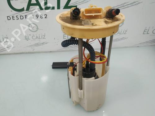 Used Fuel pump FORD KUGA II (DM2) 2.0 TDCi 4x4 (150 hp) 8096117