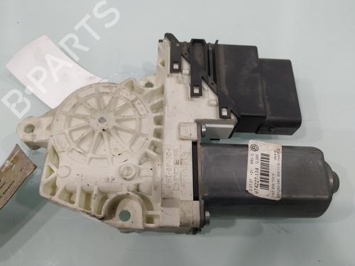 Portierruitmotor linksachter VW PASSAT B6 (3C2) 2.0 TDI | BP8088467E23 