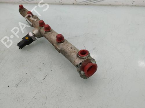 Injection rail HYUNDAI TRAJET (FO) 2.0 CRDi | BP8095798M98 