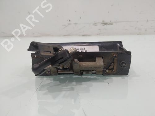 Used Tailgate handle Tailgate handle 38095606 38095606