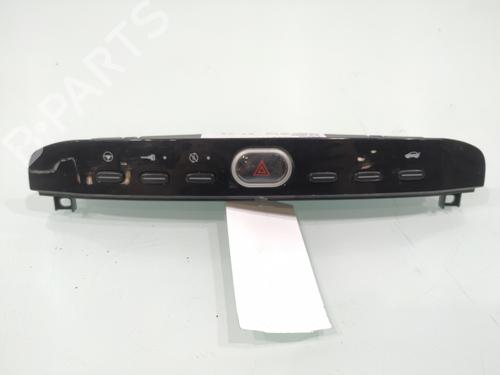 Used Warning switch FIAT PUNTO EVO (199_) 1.3 D Multijet (199AXC1A, 199BXC1A, 199AXT1A, 199BXT1A) (75 hp) 26275279