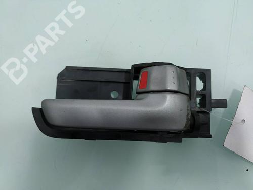 Used Rear right interior door handle Rear right interior door handle SUZUKI SWIFT III (MZ, EZ) 1.3 (RS413, ZC11S) (92 hp) 11176459 11176459