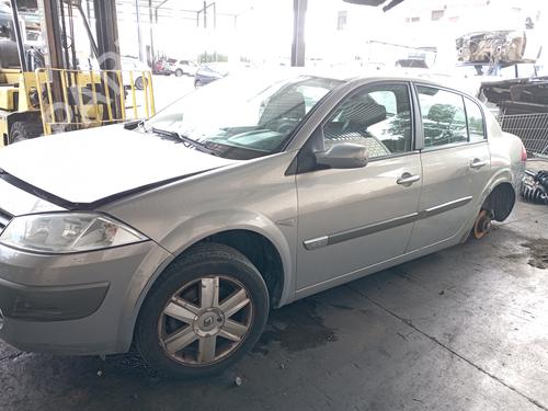 Engine control unit (ECU) RENAULT MEGANE II Saloon (LM0/1_)  | BP19260033M57 