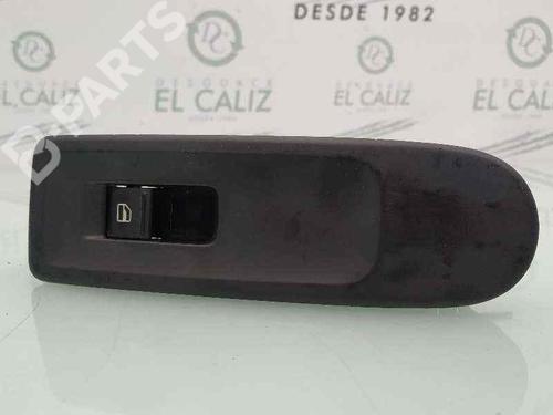 Used Right front window switch Right front window switch VW GOLF VI (5K1) 1.6 TDI (105 hp) 8087778 8087778