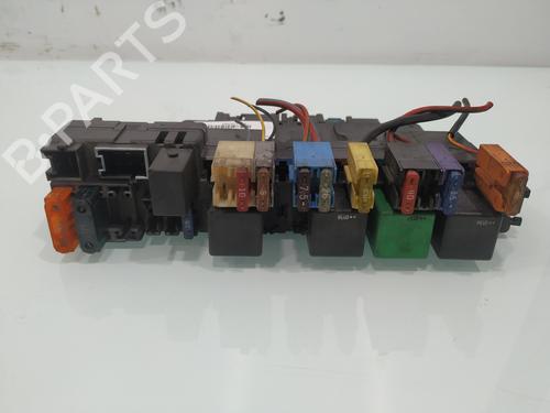 Used Fuse box Fuse box 37012219 37012219