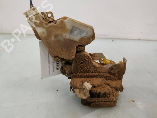 Used Rear left lock NISSAN TERRANO II (R20) 2.7 TDi 4WD (125 hp) 9743272