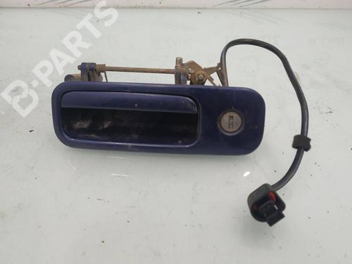Used Front left exterior door handle Front left exterior door handle VW GOLF IV (1J1) 1.9 TDI (101 hp) 8096411 8096411