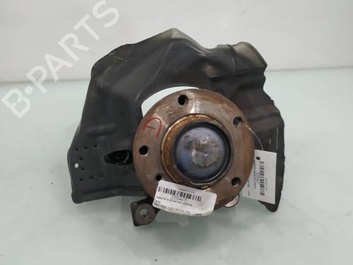 Used Right front steering knuckle BMW 3 (E46) 320 d (136 hp) 8219597