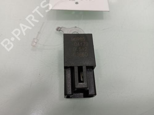Used Electronic module TOYOTA AVENSIS Estate (_T27_) 2.0 D-4D (WWT271_) (143 hp) 15516449