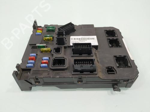 fuse-box-peugeot-407-6d_-2004-2005-2006-2007-2008-2009-2010-2011-32164656 main image