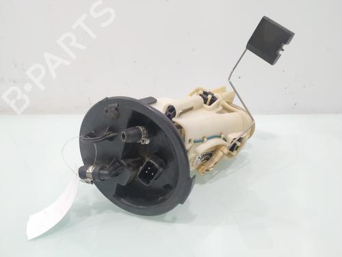 Used Fuel pump BMW 3 (E46) 320 d (136 hp) 25815508
