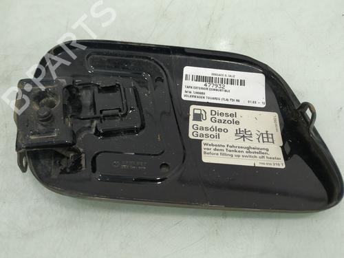Used Fuel flap VW TOUAREG (7LA, 7L6, 7L7) 2.5 R5 TDI (174 hp) 18650490