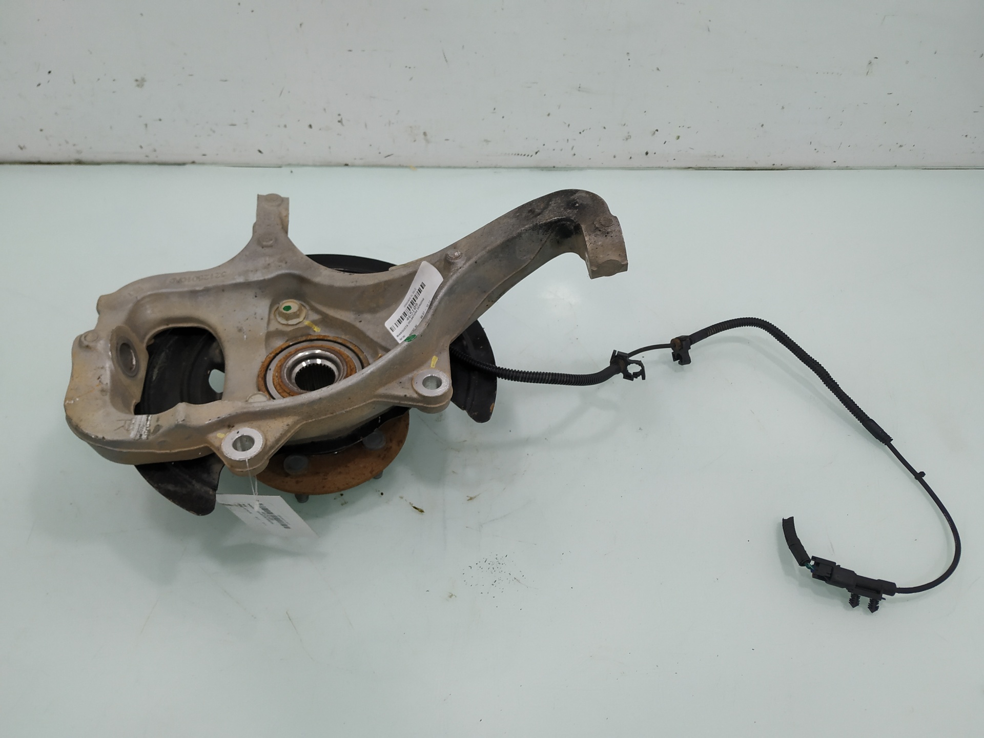 Fusée avant droite DODGE NITRO 2.8 CRD 4WD 16138928 BParts