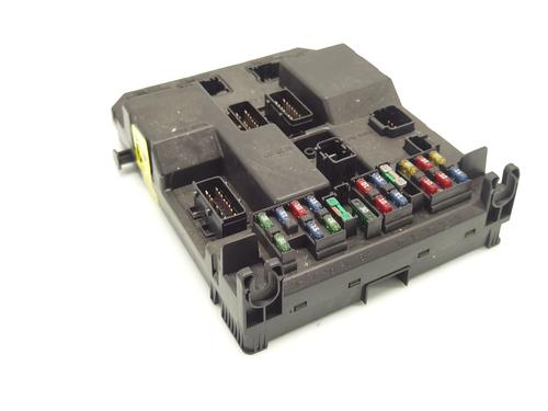 Used Fuse box PEUGEOT 307 SW (3H) 2.0 HDI 90 (90 hp) 26887301