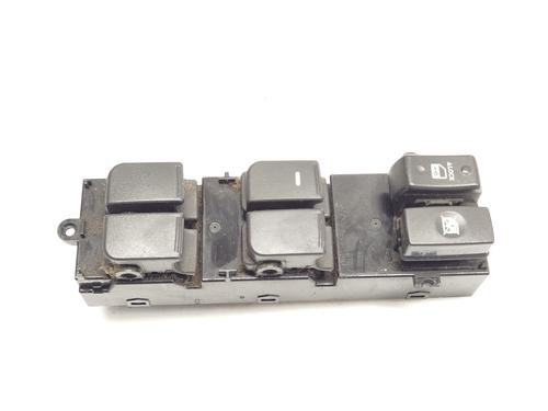 Used Left front window switch KIA SOUL I (AM) 1.6 CRDi 128 (126 hp) 30906401