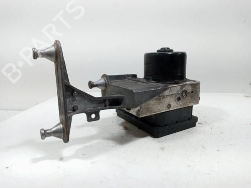 Used ABS pump MERCEDES-BENZ CLK (C209) [2002-2010]  9293086