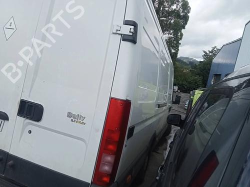 Køler IVECO DAILY III Van 29 L 12 V (ALKA41A2, ALLA52A2, ALKA42A2) | BP15686475M31 