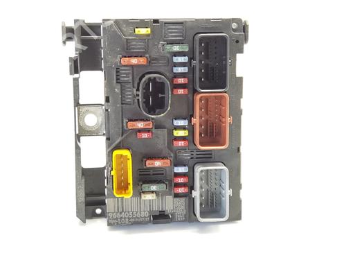 Used Fuse box CITROËN C4 Picasso I MPV (UD_) 1.6 HDi (109 hp) 28429915