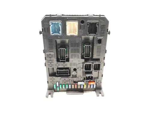 Used Fuse box PEUGEOT 407 Coupe (6C_) 2.0 HDi (136 hp) 31066877