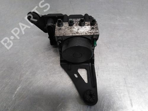 Used ABS pump RENAULT MEGANE II (BM0/1_, CM0/1_) [2001-2012]  8470243