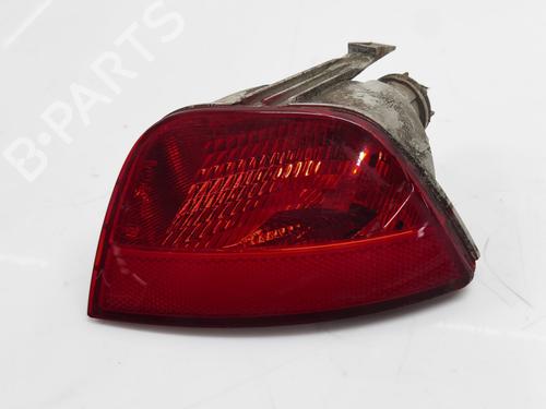 Faro antiniebla trasero Faro antiniebla trasero 38190787 38190787