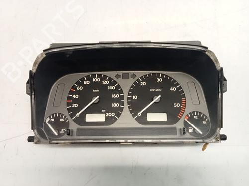 Used Instrument cluster VW GOLF III (1H1) [1989-1998]  23551287