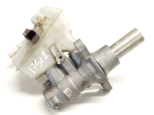 Used Brake master cylinder CITROËN C4 Grand Picasso II (DA_, DE_) [2013-2025]  17201869