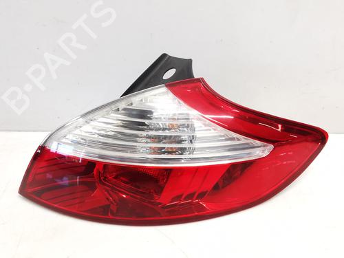 Højre baglygte Højre baglygte RENAULT MEGANE III Hatchback (BZ0/1_, B3_) 1.5 dCi (106 hp) 37605590 37605590