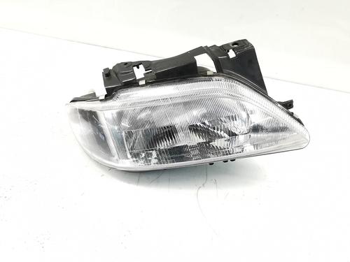 Used Right headlight CITROËN XSARA (N1) 1.9 TD (90 hp) 30052749