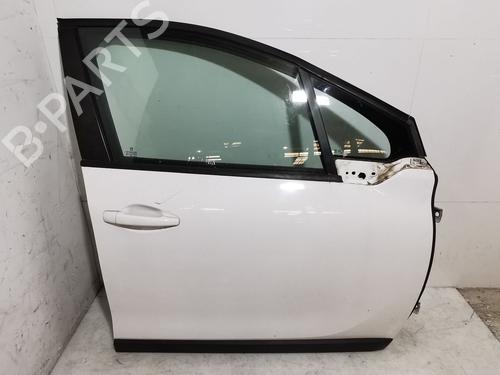 right-front-door-peugeot-2008-i-cu_-2013-38020699 main image
