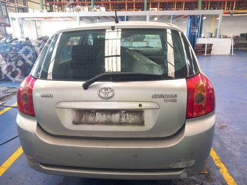 Brugte TOYOTA COROLLA Saloon (_E12_)  2.0 D-4D (CDE120_, CDE120R)  4632787