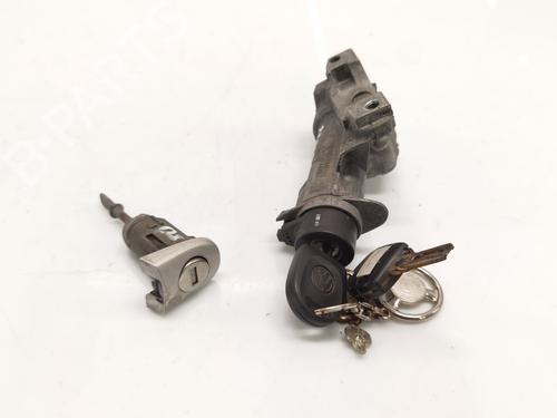 Used Electronic module VW GOLF IV (1J1) 1.6 (100 hp) 30710691