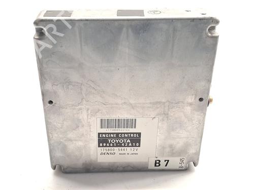 Used Engine control unit (ECU) TOYOTA RAV 4 II (_A2_) 2.0 D 4WD (CLA20_, CLA21_, CLA20R, CLA21R) (116 hp) 31253048