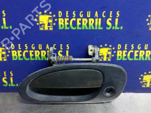 Used Front left exterior door handle MAZDA 323 C V (BA) [1994-2001]  8442908