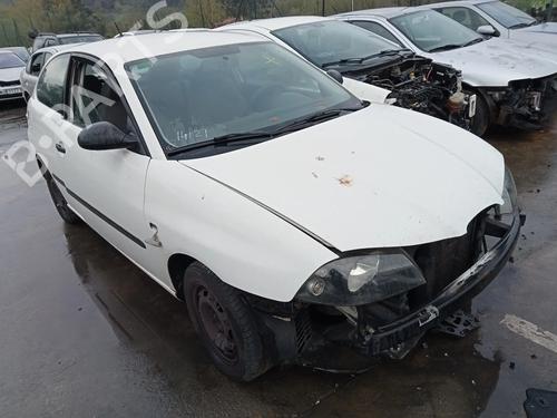 Right taillight SEAT IBIZA III (6L1) 1.9 SDI | BP9832500C35 