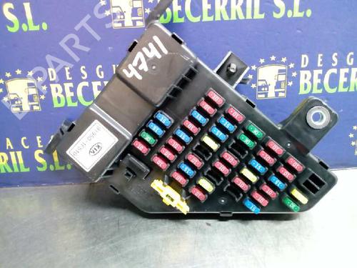 Used Fuse box KIA SPORTAGE II (JE_, KM_) [2004-2011]  8444652