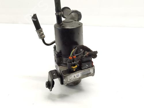 Used Steering pump Steering pump 38499420 38499420