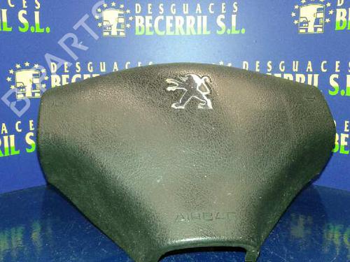 Driver airbag PEUGEOT 206 Hatchback (2A/C) [1998-2012]  8425828