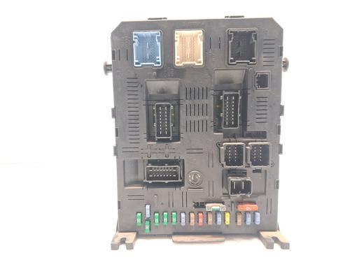 Used Fuse box Fuse box 36868498 36868498