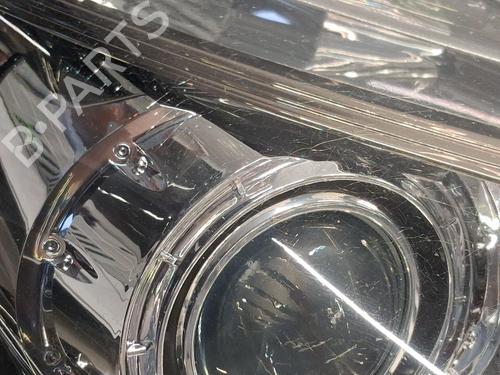 Right headlight RENAULT GRAND SCÉNIC III (JZ0/1_) 1.9 dCi (JZ0J, JZ0N, JZ1K, JZ1S) | BP30179057C29