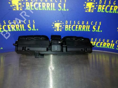 Warning switch MERCEDES-BENZ C-CLASS Coupe (CL203) C 200 Kompressor (203.745) | BP8427474I22 