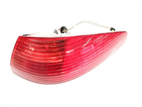 Used Right taillight PEUGEOT 607 (9D, 9U) 3.0 V6 24V (207 hp) 26396191