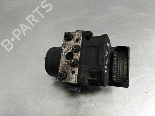 Used ABS pump FORD MONDEO III Saloon (B4Y) 2.0 16V TDDi / TDCi (115 hp) 8472552