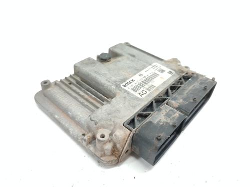 Used Engine control unit (ECU) OPEL VECTRA C (Z02) 1.9 CDTI (F69) (120 hp) 9828912