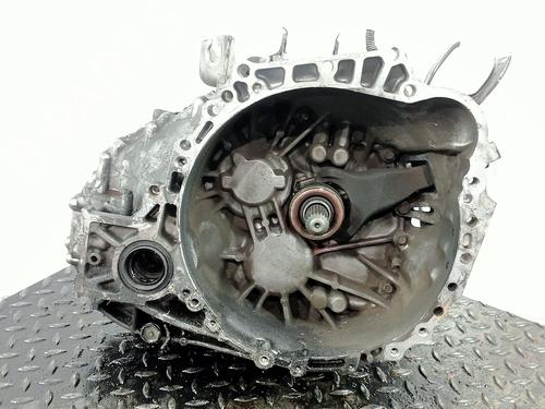 Used Gearbox Gearbox TOYOTA COROLLA Verso (ZER_, ZZE12_, R1_) 2.2 D-4D (AUR10_, AUR10R) (136 hp) 31137364 31137364
