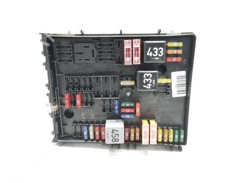 Used Fuse box AUDI A3 (8P1) 2.0 FSI (150 hp) 30902284