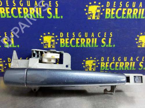 Used Front right exterior door handle PEUGEOT 407 (6D_) 2.0 HDi 135 (6DRHRH, 6DRHRE, 6DRHRG, 6DRHRJ) (136 hp) 8448004