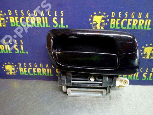 Used Front right exterior door handle Front right exterior door handle OPEL ZAFIRA A MPV (T98) 2.0 DTI 16V (F75) (101 hp) 8439251 8439251